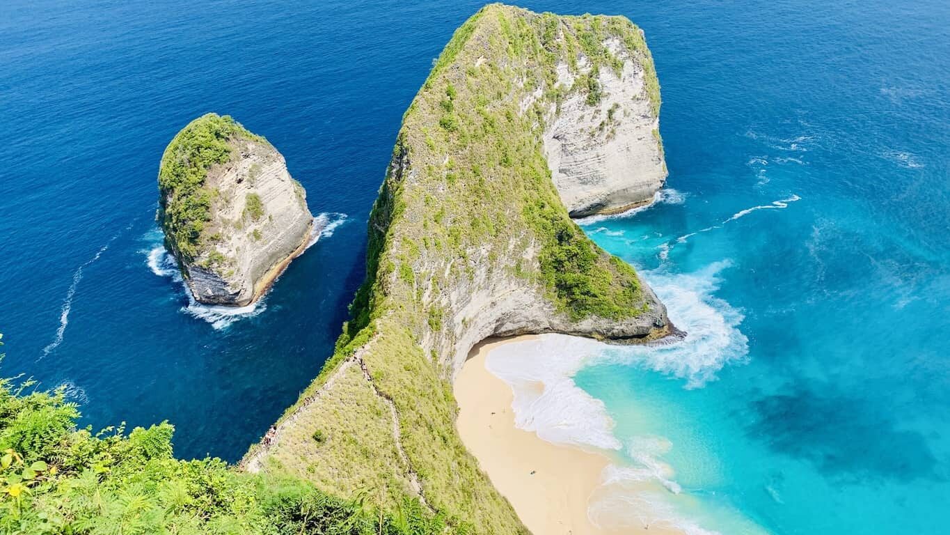 kelingking beach nusa penida
