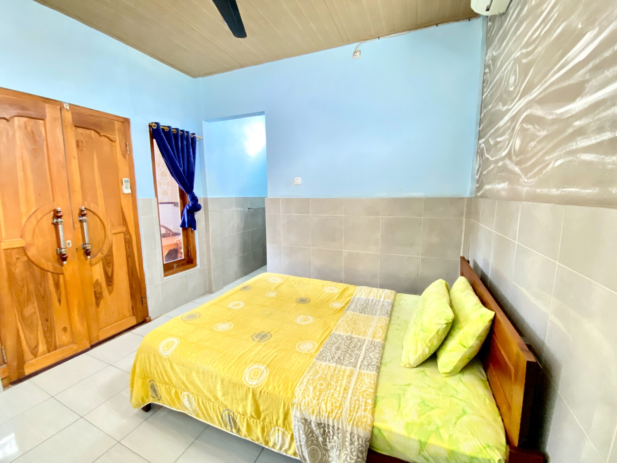 homestay murah padangbai